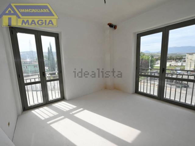 Appartamento in vendita di 94 m² in Via Vittorio Emanuele, 151