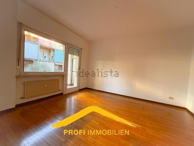 Appartamento in vendita di 94 m² in Via Wolkenstein