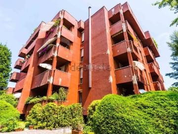 Appartamento in vendita di 94 m² in Via Zara, 10