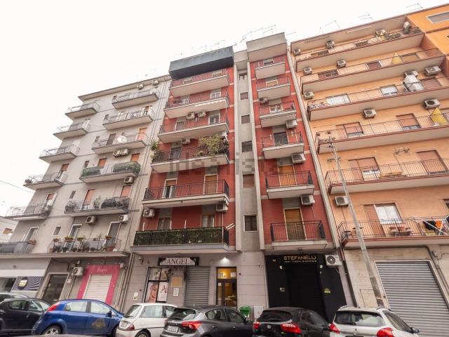 Appartamento in vendita di 94 m² in Via Zara, 3