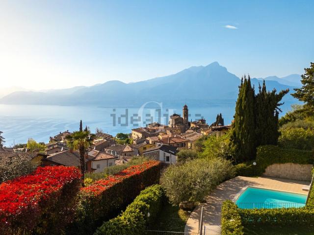Appartamento in vendita di 94 m² in Via al Castel