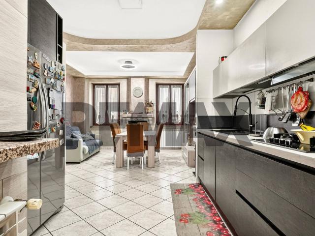 Appartamento in vendita di 94 m² in Via Amilcare Ponchielli, 12