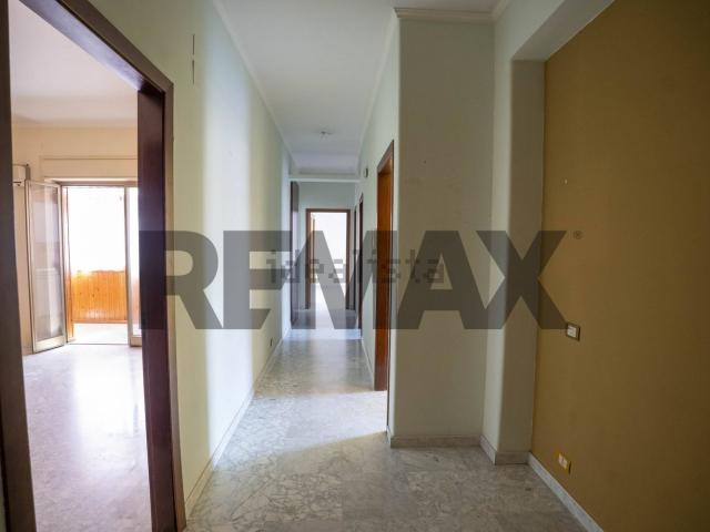Appartamento in vendita di 94 m² in Via Antonio Locatelli, 13
