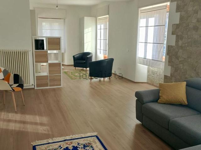 Appartamento in vendita di 94 m² in Via Beata Maddalena Albrici, 6