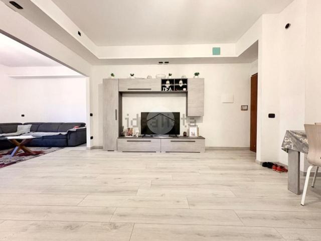 Appartamento in vendita di 92 m² in Via Bergamo, 23