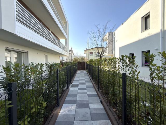Appartamento in vendita di 94 m² in Via Carlo Goldoni, 16