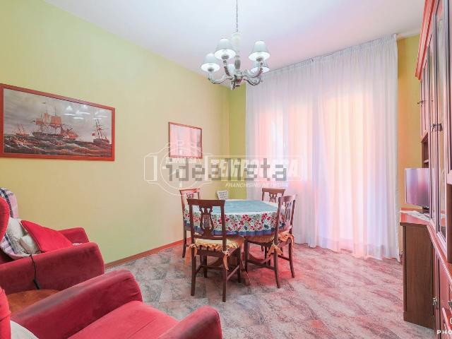Appartamento in vendita di 94 m² in Via Castelfidardo