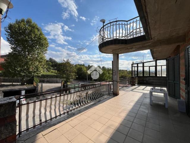 Appartamento in vendita di 94 m² in Via Crocefisso