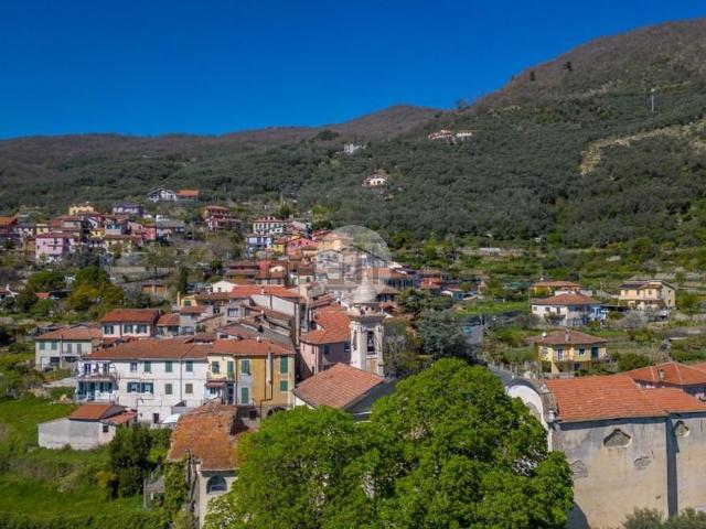 Appartamento in vendita di 94 m² in Via Cristoforo Colombo, 2