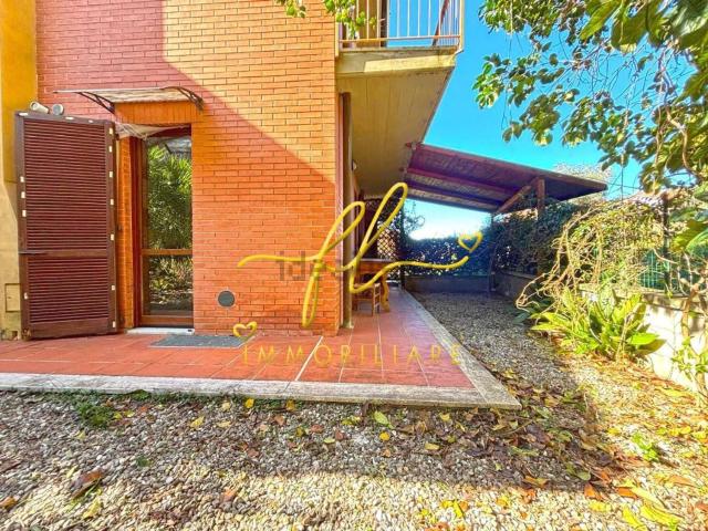 Appartamento in vendita di 94 m² in Via del Poggio, 55