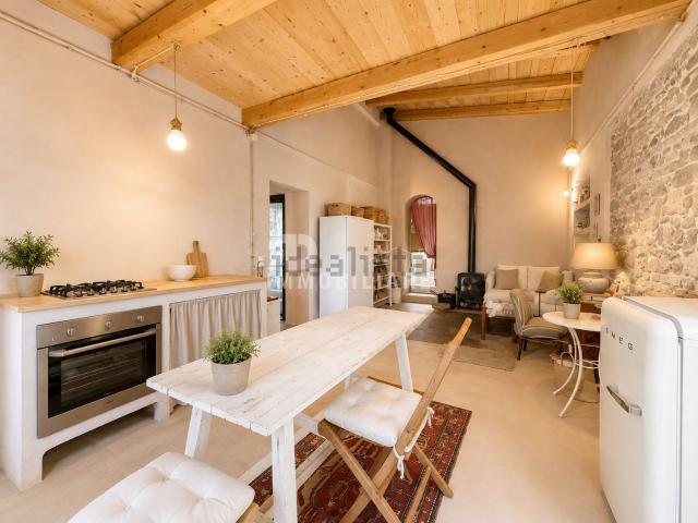 Appartamento in vendita di 94 m² in Via del Porto