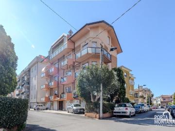 Appartamento in vendita di 94 m² in Via dell&apos Olmo, 1