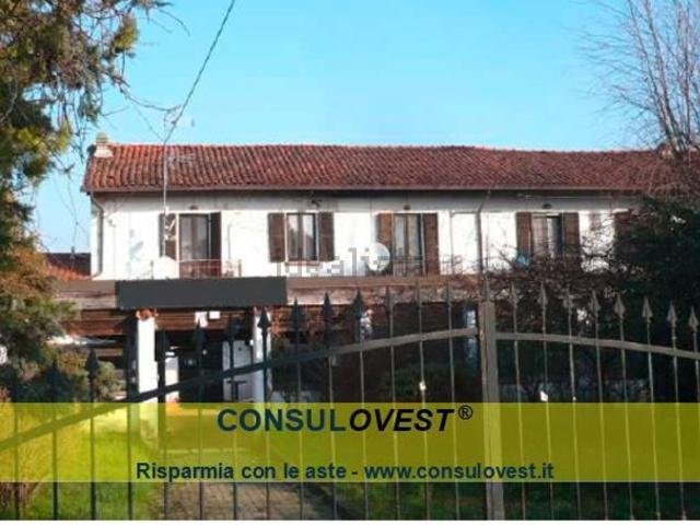 Appartamento in vendita di 94 m² in Via Della Chiesa, 11