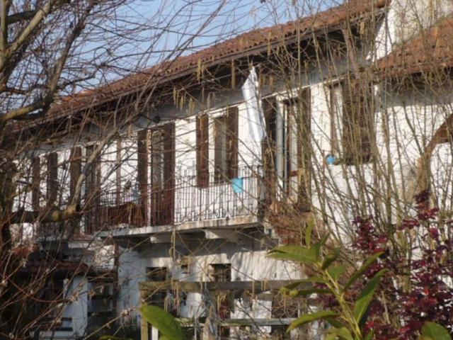 Appartamento in vendita di 94 m² in Via Della Chiesa, 11