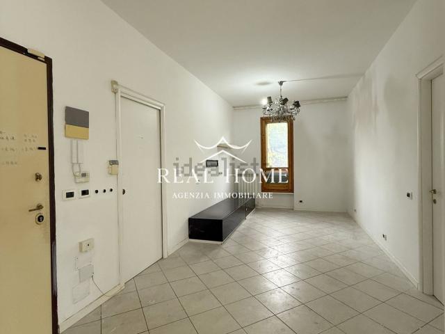 Appartamento in vendita di 94 m² in Via di Reggiana, 110