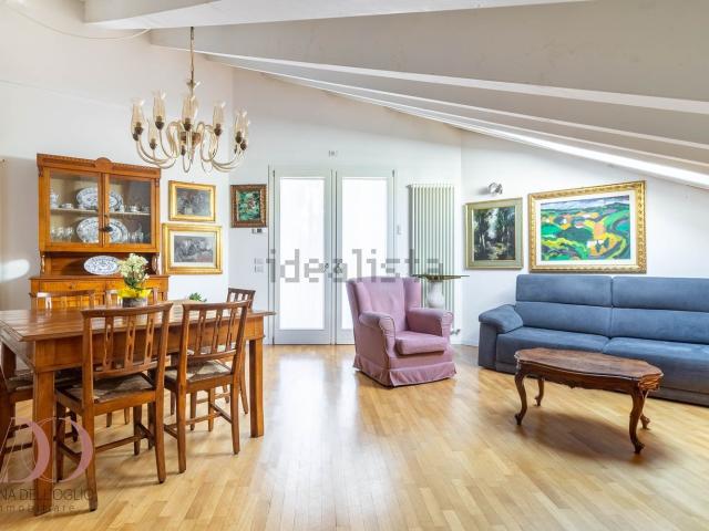 Appartamento in vendita di 94 m² in Via Feltrina Centro, 82