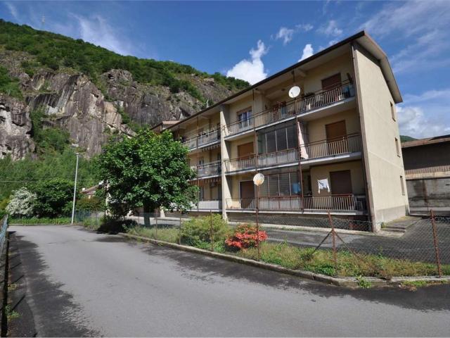 Appartamento in vendita di 94 m² in Via Fratelli di Dio, 19
