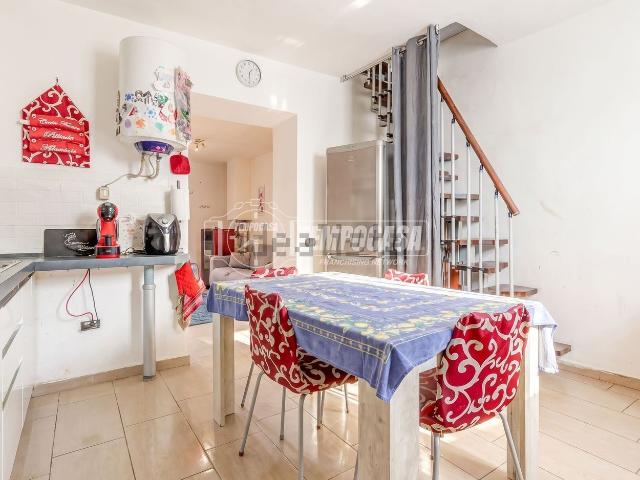 Appartamento in vendita di 94 m² in Via G. Matteotti