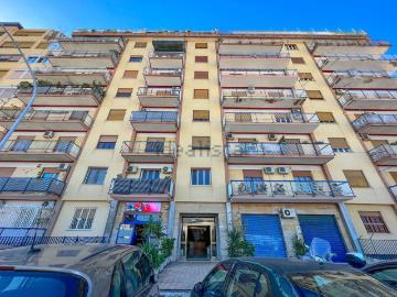 Appartamento in vendita di 94 m² in Via G. L. Bernini, 59