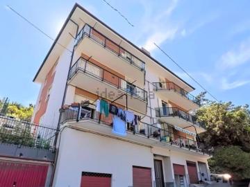 Appartamento in vendita di 94 m² in Via Genova