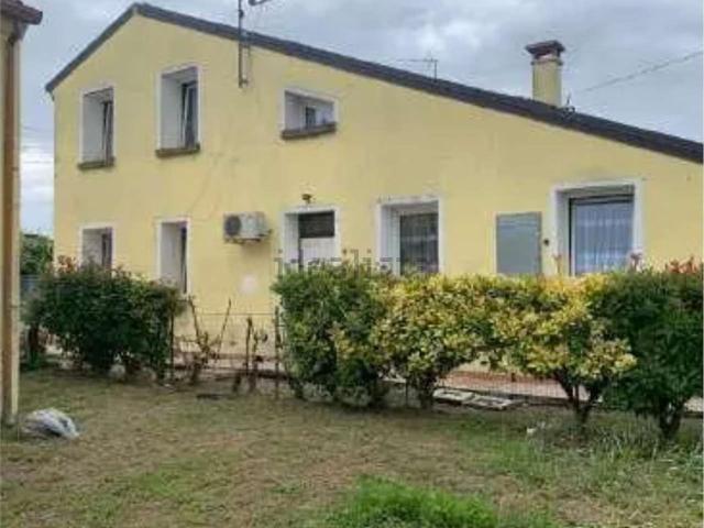 Appartamento in vendita di 94 m² in Via Giacomo Leopardi, 409