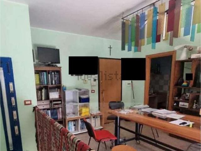 Appartamento in vendita di 94 m² in Via Giulio Salvadori, 8