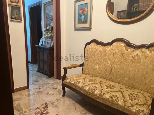 Appartamento in vendita di 94 m² in Via Guerra Carolippo