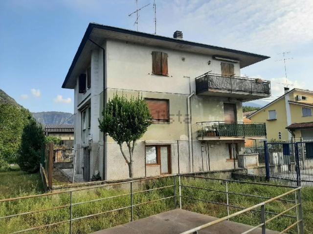 Appartamento in vendita di 94 m² in Via Guglielmo Marconi