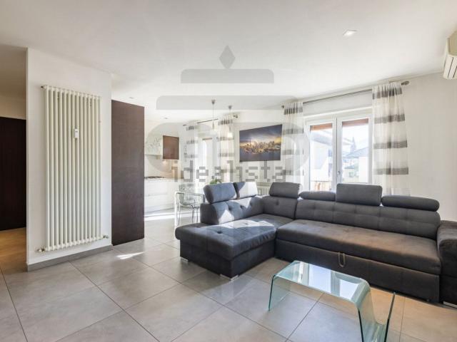 Appartamento in vendita di 94 m² in Via John Fitzgerald Kennedy, 47
