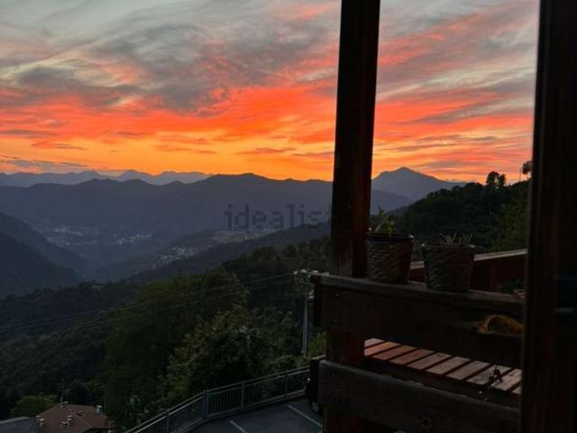 Appartamento in vendita di 94 m² in Via La Valle, 6