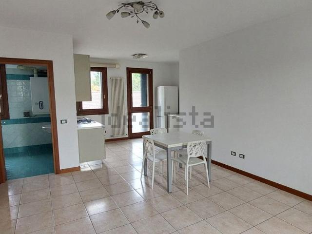 Appartamento in vendita di 94 m² in Via Longo P. B 163