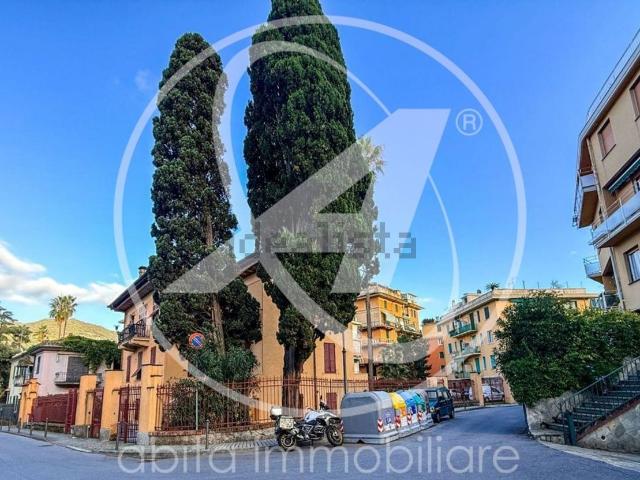 Appartamento in vendita di 95 m² in Via Marco Polo, 11