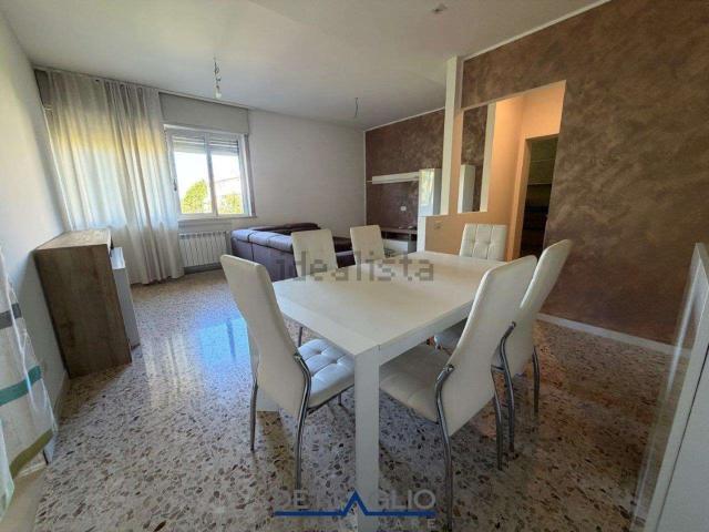 Appartamento in vendita di 94 m² in Via Nazario Sauro