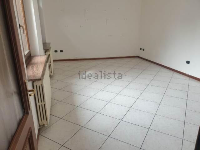 Appartamento in vendita di 94 m² in Via Nino Bixio