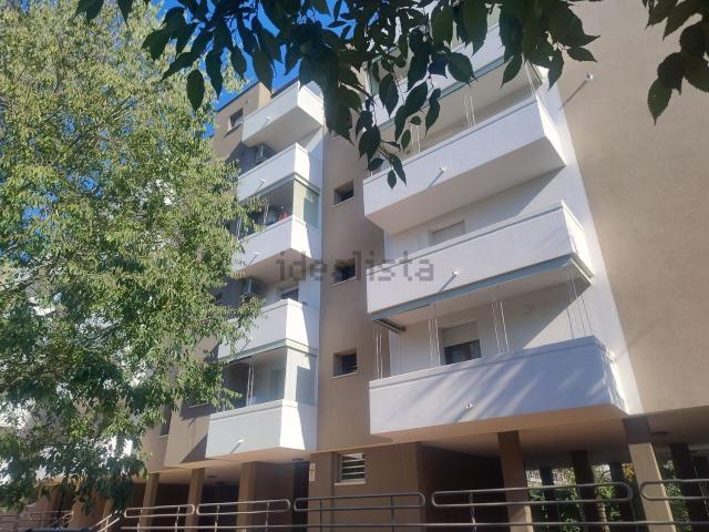 Appartamento in vendita di 94 m² in Via Pio Donati, 93