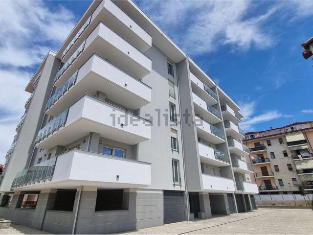 Appartamento in vendita di 94 m² in Via Piave, 23