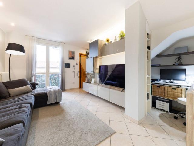 Appartamento in vendita di 94 m² in Via Repubblica Slovacca