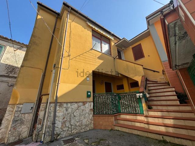 Appartamento in vendita di 94 m² in Via Sant&apos Alfonso, 6