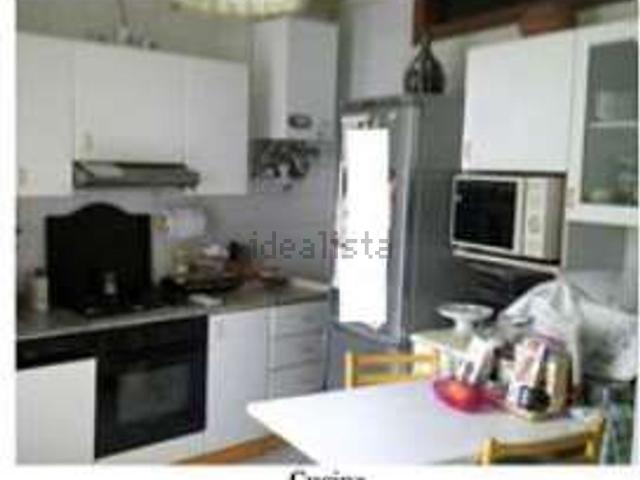 Appartamento in vendita di 94 m² in Via Santa Chiara, 49