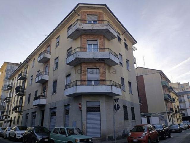 Appartamento in vendita di 94 m² in Via Saverio Mercadante, 11