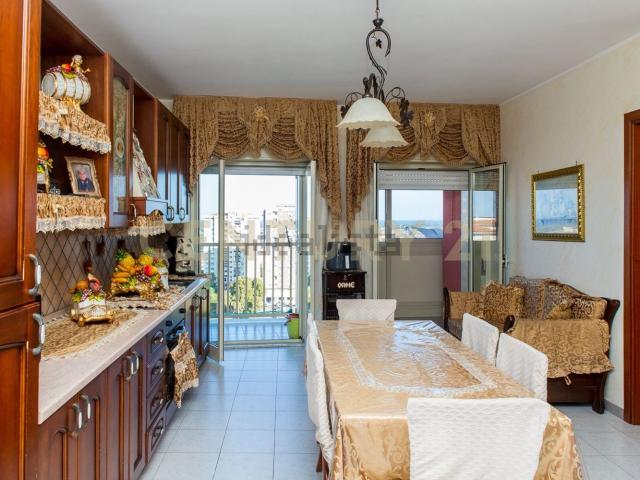 Appartamento in vendita di 94 m² in Viale Librino, 1