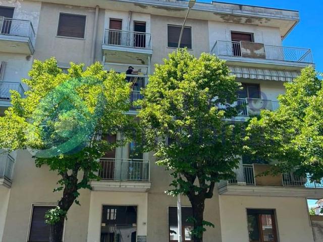 Appartamento in vendita di 94 m² in Viale Lombardia, 20