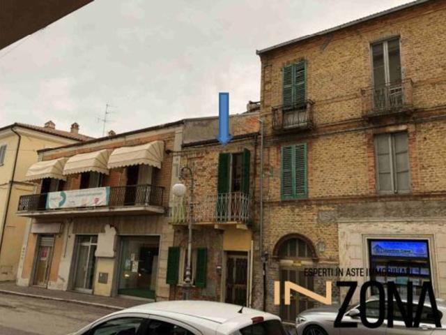 Appartamento in vendita di 94 m² in Viale Roma, 15