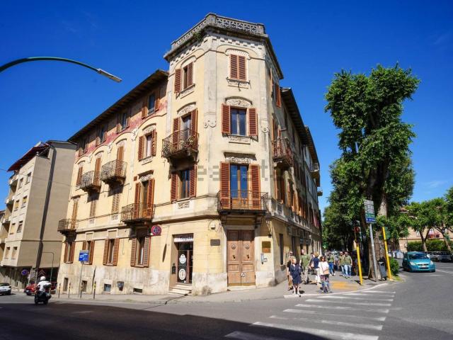 Appartamento in vendita di 94 m² in Viale Vittorio Emanuele II, 1