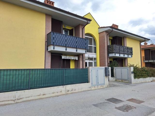 Appartamento in vendita di 95 m² in Contrada Majanesi, 20