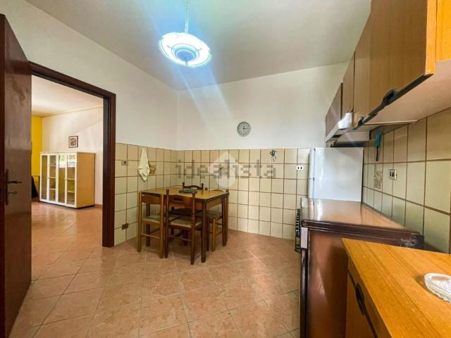 Appartamento in vendita di 95 m² in Contrada Valle, 13