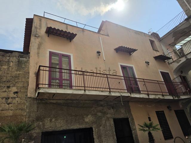 Appartamento in vendita di 95 m² in Corso Umberto I