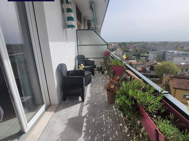Appartamento in vendita di 95 m² in Piazza Dante Alighieri
