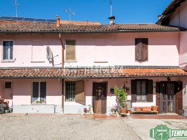Appartamento in vendita di 95 m² in Piazza dei Caduti, 14