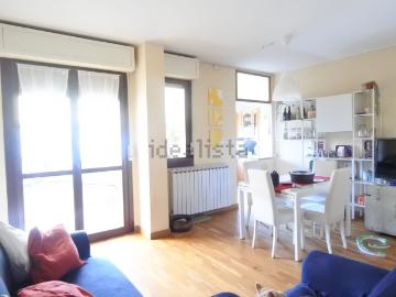 Appartamento in vendita di 95 m² in Piazza Giovanni Ciardi, 29